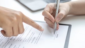 Hiring Someone on the Ground in China – Structuring Labour Contracts 